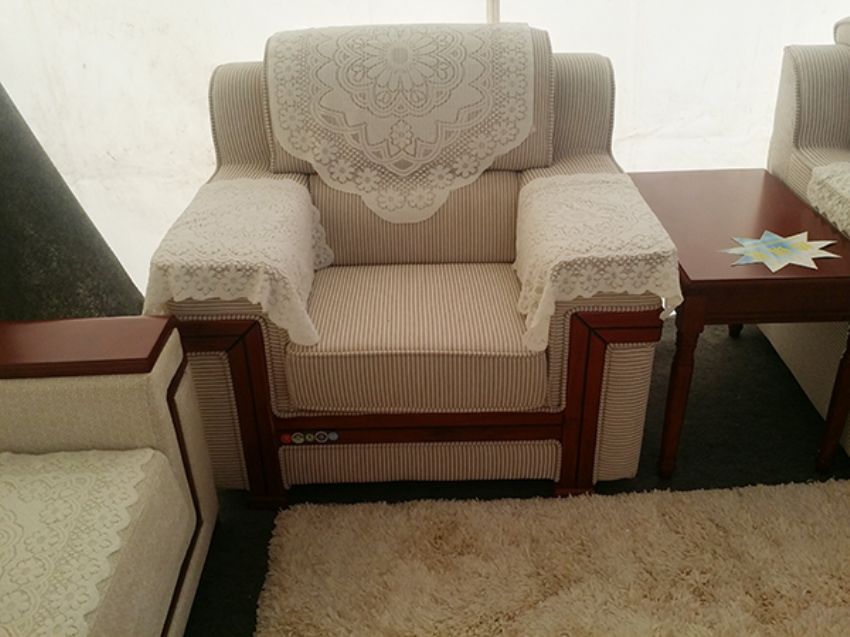 點擊查看詳細信息<br>標題：沙發(fā)系列 閱讀次數(shù)：1125